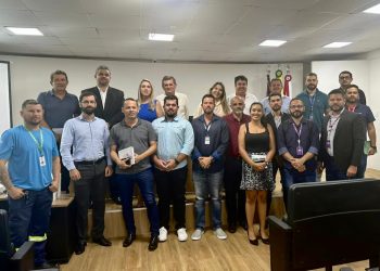 CPI da Banda Larga: reunião com empresas de internet define estratégia para retirada de cabos “mortos”