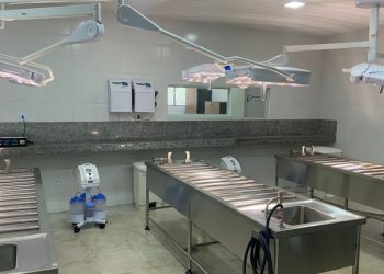 Governo do Estado entrega reforma do prédio do Serviço de Verificação de Óbitos