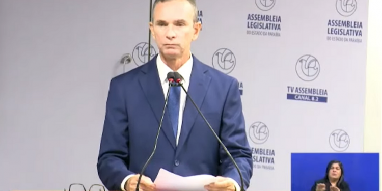 Nilson Lacerda é empossado na ALPB e assume ‘bandeira independente’