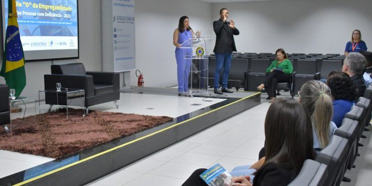 Dia “D” da Empregabilidade das Pessoas com Deficiência debate políticas sociais e mobiliza sociedade