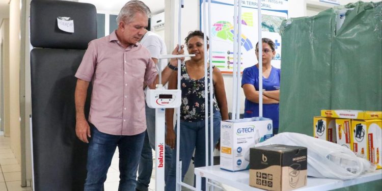 Com investimento de mais de R$ 1,5 milhão, prefeito Nabor Wanderley equipa e desinterdita todas as UBSs de Patos