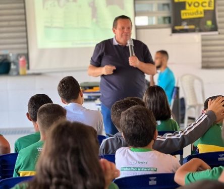 Em Campina: vereador intensifica ações do Projeto de Prevenção às Drogas com a proximidade do “Maior São João do Mundo”