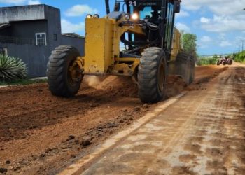 Prefeitura avança com programa de asfalto e contempla nova via no Distrito Industrial