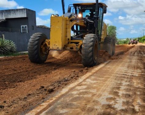Prefeitura avança com programa de asfalto e contempla nova via no Distrito Industrial