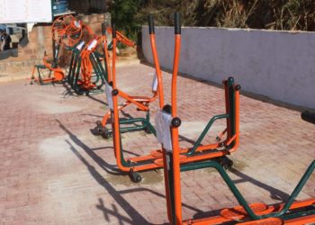 Prefeitura de Santa Luzia instala academia ao ar livre