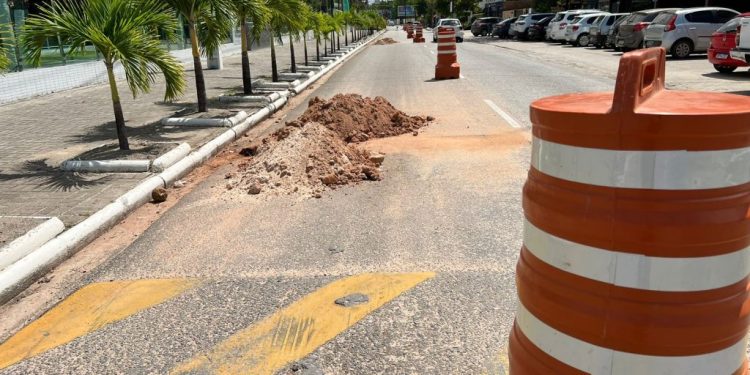 Trecho da Avenida Argemiro de Figueiredo será bloqueado 100% para obra da Cagepa