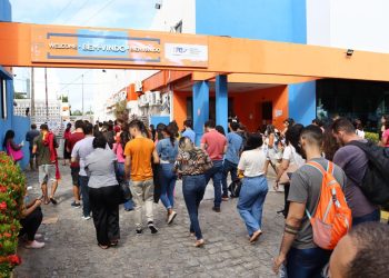 Mais de 22 mil candidatos fazem prova do concurso de servidor do MPPB