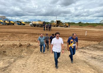 Veneziano confirma que primeiro viaduto da duplicação da BR 230, em Campina Grande, será inaugurado em novembro