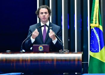 VÍDEO: Veneziano relata dificuldade de prefeitos para pagar piso da enfermagem e vai buscar soluções junto à Ministra da Saúde
