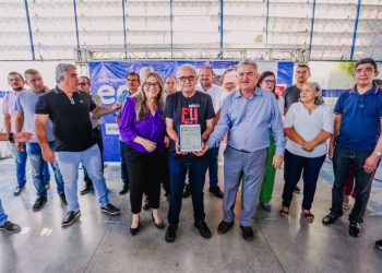 Cícero Lucena autoriza reestruturação de escola no Varjão