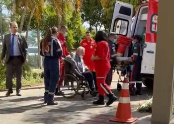 Prefeito de Cajazeiras passa mal e é levado para o Hospital Sírio Libanês, em Brasília