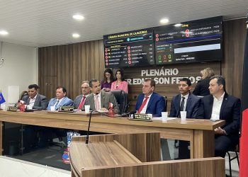 Assembleia Legislativa debate LDO 2024 durante audiência pública em Cajazeiras