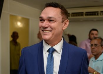 Prefeito de Jardim do Seridó, Amazan pode ser candidato a deputado pela Paraíba