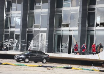 PF cumpre mandado de prisão em operação sobre atos antidemocráticos