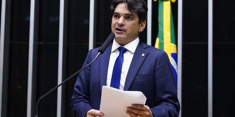 Murilo comemora aditivo do PAA Leite que havia solicitado em pronunciamento na Câmara