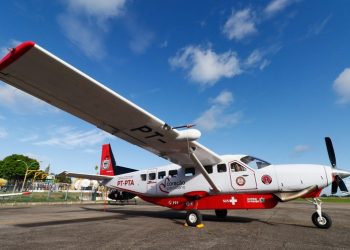 João Azevêdo entrega mais uma UTI aérea e 40 ambulâncias e fortalece interiorização dos serviços de saúde