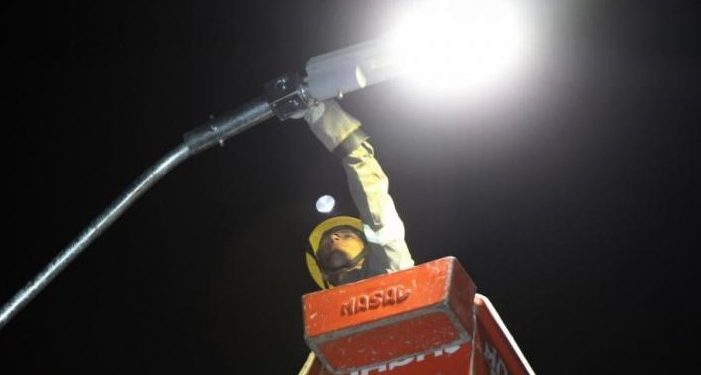 Prefeitura de Patos fará troca das luminárias de led da Alça Sudeste