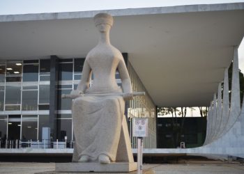 STF aceita mais de 131 denúncias ligadas a atos golpistas