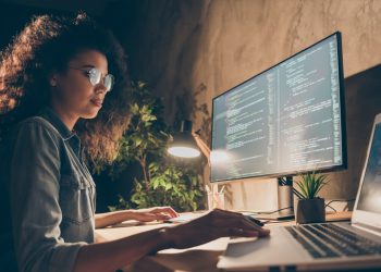 Liderança Feminina: Mulheres representam cerca de 75,2% na área de Recursos Humanos