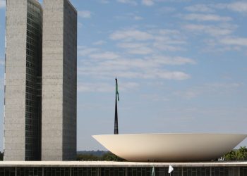 Com inclusão de gatilhos, Câmara vota arcabouço fiscal na próxima quarta-feira