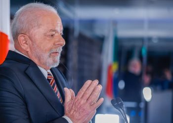 Governo se mobiliza e aciona autoridades espanholas diante de racismo contra Vini Jr.