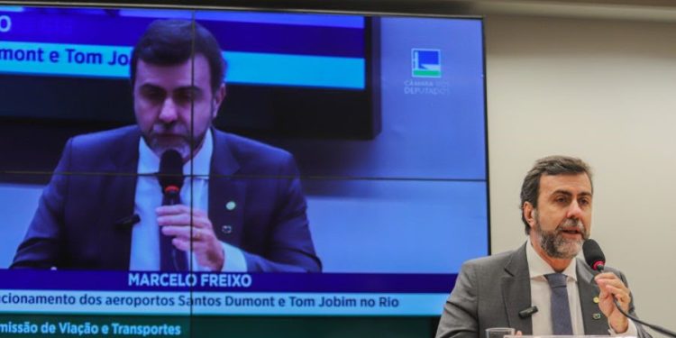 “Recuperar o Galeão é fundamental para o Brasil”, defende Marcelo Freixo, presidente da Embratur