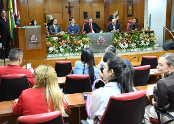 CMJP discute conscientização sobre a doença de Parkinson