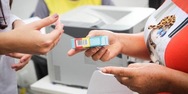 Guarabira consolida descentralização da Farmácia Básica; usuários aprovam a iniciativa