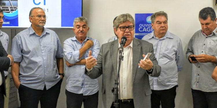 João Azevêdo inaugura nova unidade de atendimento da Cagepa e destaca capacidade de investimentos da Companhia