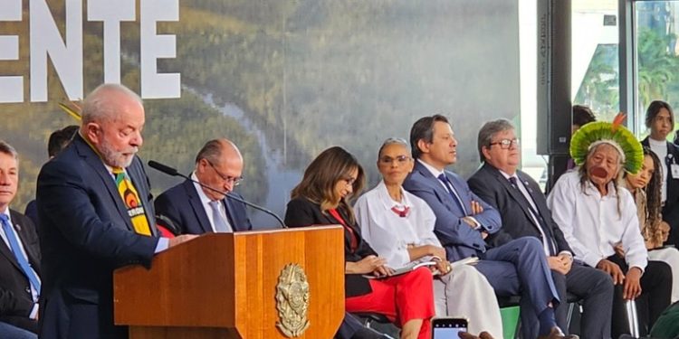 Ao lado de Lula, João Azevêdo celebra criação do Parque Nacional da Serra do Teixeira