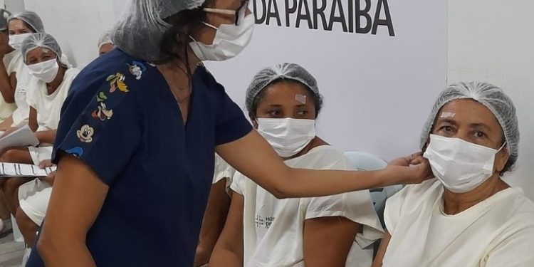 Hospital de Clínicas já registra mais de mil cirurgias oftalmológicas pelo Opera Paraíba em 2023