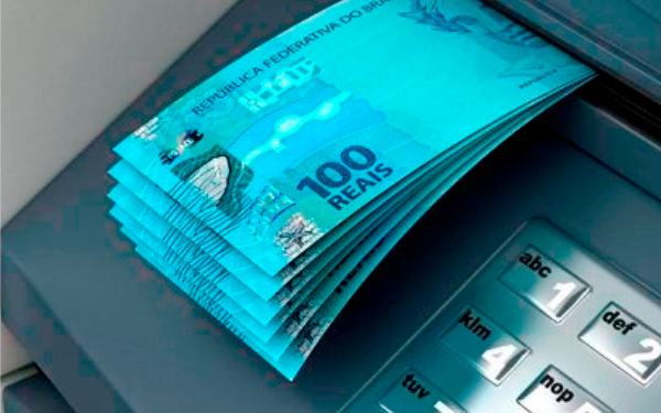 Prefeitura de Cajazeiras começa a pagar folha de efetivos de junho nesta quarta-feira