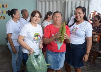 Prefeitura de Santa Rita distribui milho para famílias vulneráveis