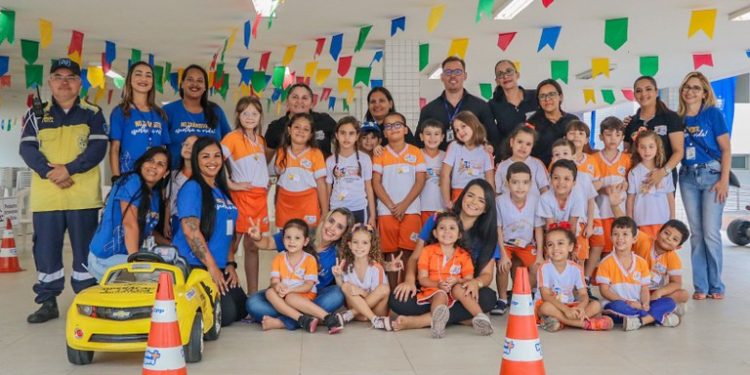 Detran-PB encerra Maio Amarelo com palestra e ações para estudantes