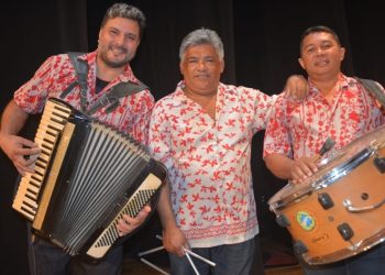 Forró na Vila do Artesão: Trio Mandacaru e Trio Forró Bond Mais agitam o público neste sábado