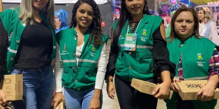 Sem Camisinha, Sem Xenhenhém: Prefeitura de Campina Grande distribui mais de 8 mil preservativos em festas juninas