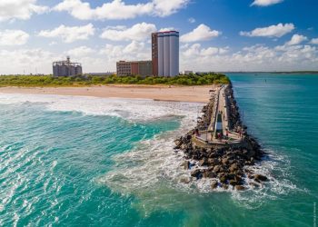 Cabedelo abre edital de chamamento público para credenciamento de quiosques na Praia do Miramar