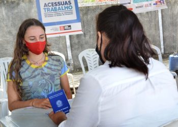 Prefeitura de João Pessoa realiza ações para ajudar jovens a conquistarem o primeiro emprego