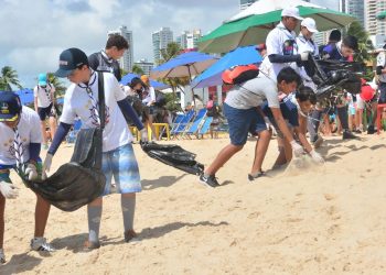 Projeto Praia Limpa é realizado neste domingo pela Prefeitura de João Pessoa