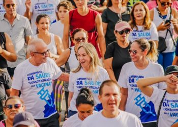 Cícero Lucena participa da I Caminhada da Saúde de Conscientização pela Vacina