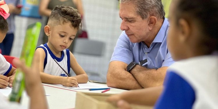 Prefeitura de Patos realiza orçamentinho e escuta prioridades das crianças para Lei Orçamentária de 2024