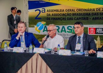 Prefeito de João Pessoa e secretários de Finanças das Capitais discutem Reforma Tributária e economia dos municípios