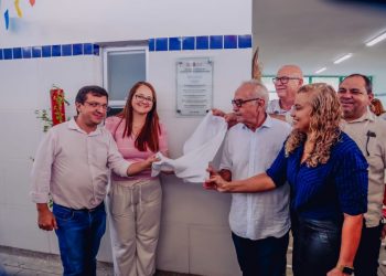 Prefeito entrega reestruturação da Unidade de Saúde da Família Quatro Estações, em Mangabeira