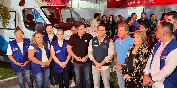 Prefeito de Patos e secretário de Saúde inauguram Posto de Saúde no Terreiro do Forró