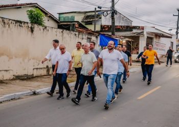 Cícero Lucena entrega asfalto da ligação viária entre os bairros do José Américo e Mangabeira