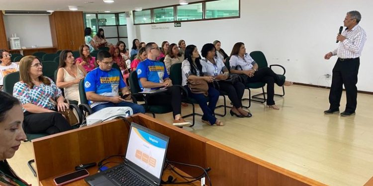 Secretaria de Saúde e Associação Médica da Paraíba discutem ações contra tabagismo