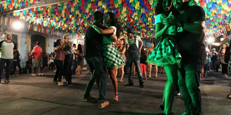 Governo da Paraíba e Rede de Atenção às Mulheres alertam contra importunação sexual durante São João