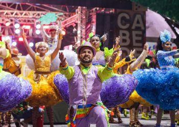 Quadrilhas Juninas de Cabedelo levam colorido e empolgação em mais uma noite do Arraiá do Litoral