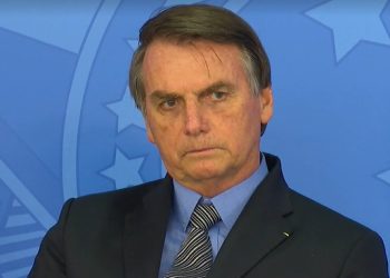 Pesquisa aponta que maioria dos brasileiros quer a inelegibilidade de Bolsonaro