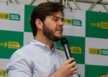 Bruno revela projeto de desapropriação de área para ampliação do Parque do Povo
